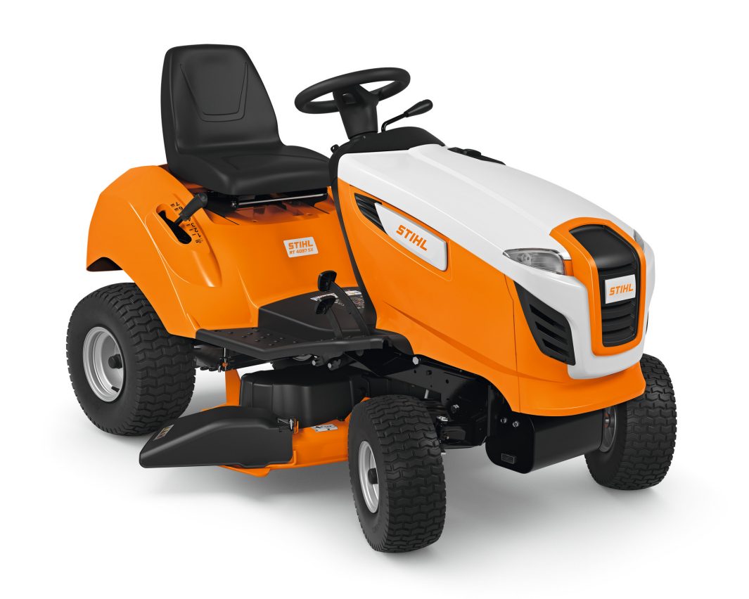RT 4097 tractor cortacésped con motor naftero